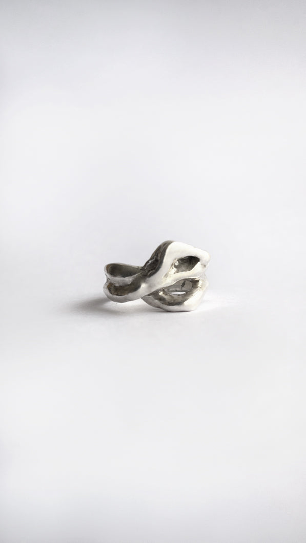 Anillo Nud